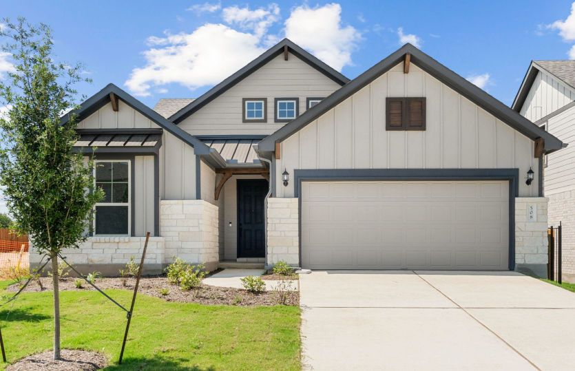 Exterior:Front Exterior