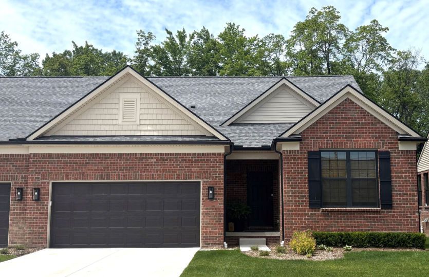 Exterior:Elevation 6