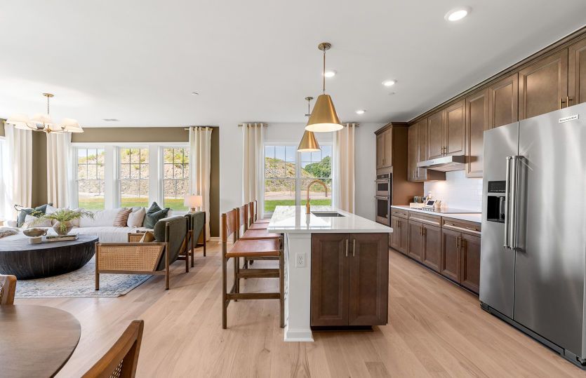 Ivywood:Open Concept Design