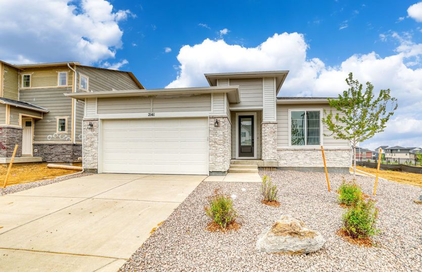 Exterior:Elevation B