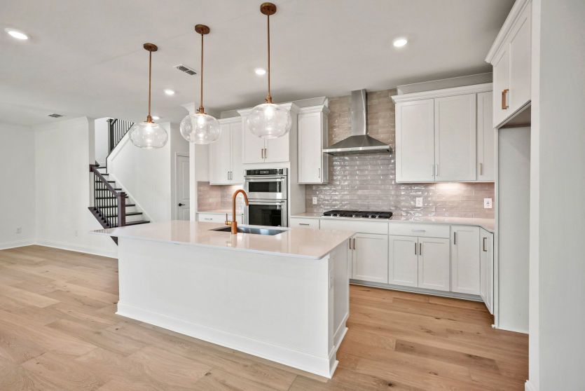 Caravel:Spacious Kitchen