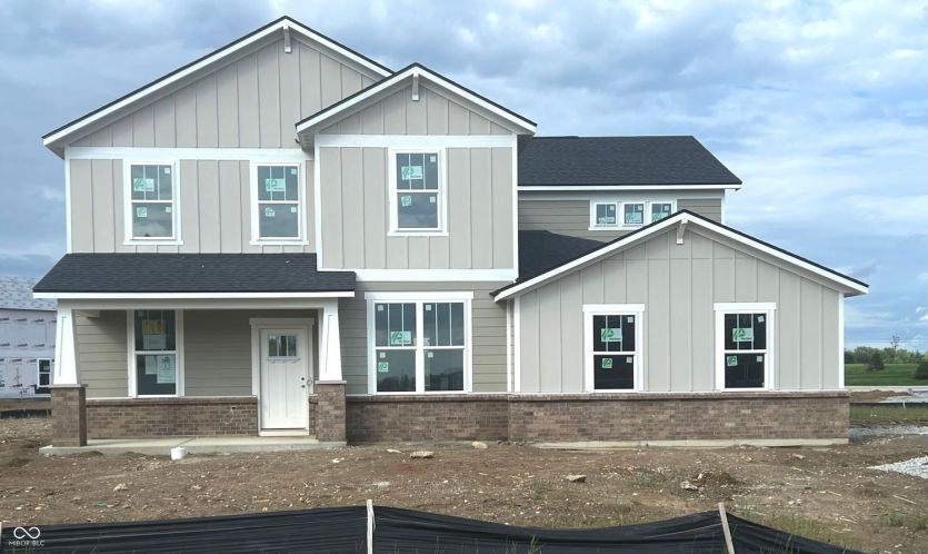 Exterior:Front