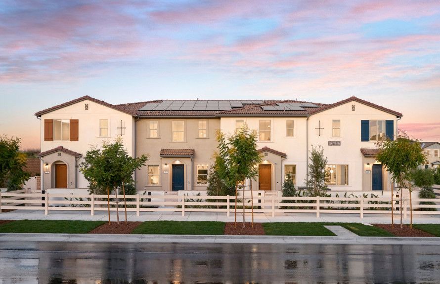 Model Exteriors