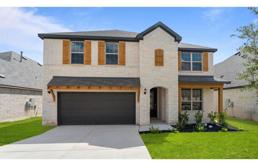 Exterior:Caldwell - Exterior D