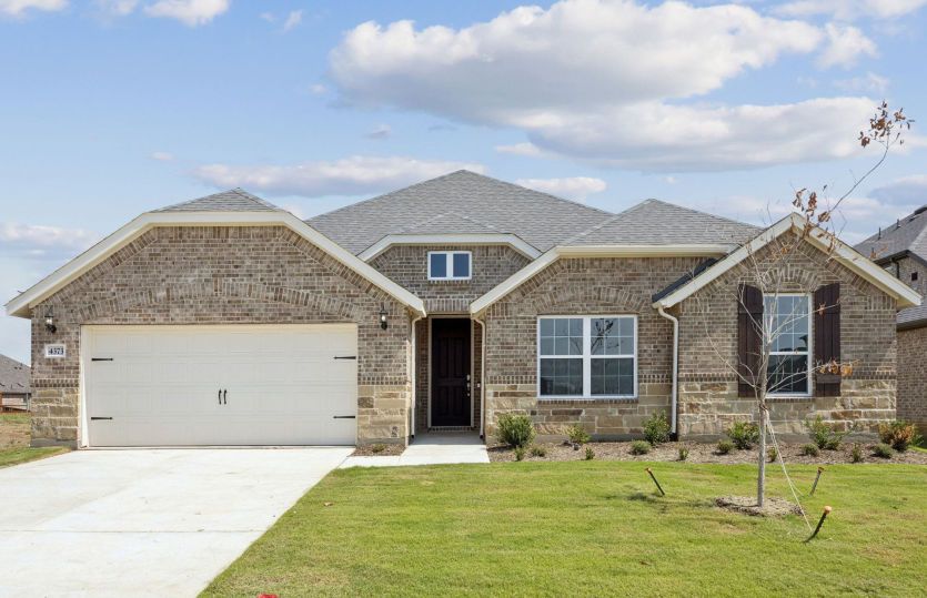 Exterior:The Northlake, a 1-story home available for move-in