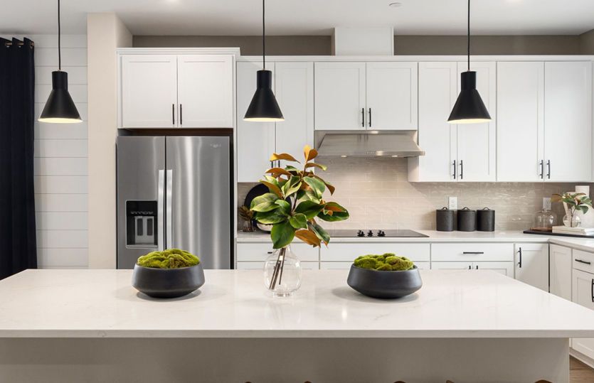 Residence VII:New construction end unit