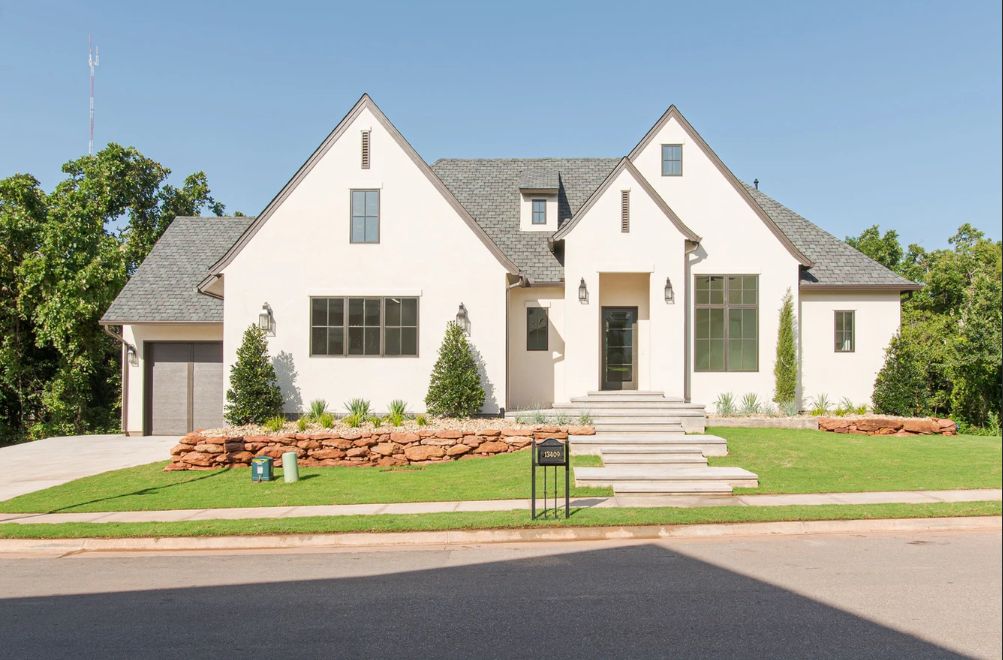 Villas at Cedar Pointe,73034