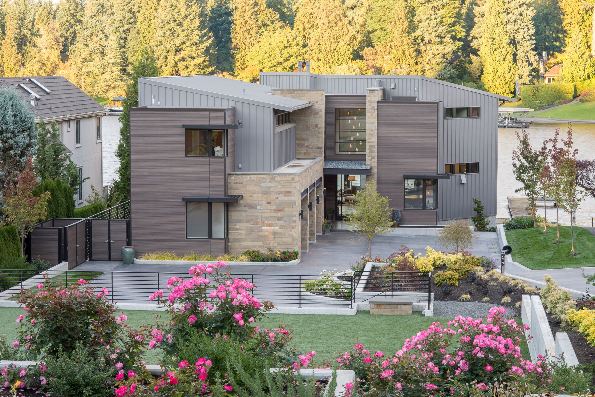 RGN Construction,98037