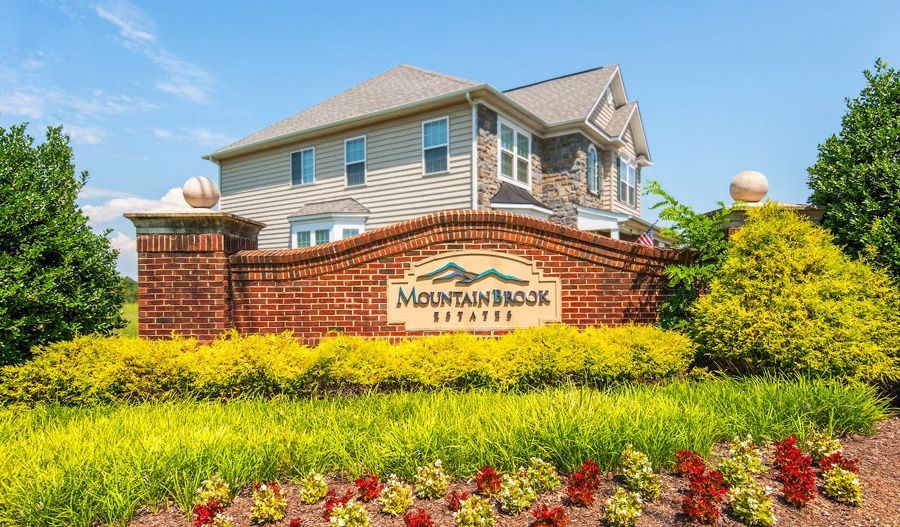 Mountain Brook Estates-Monument