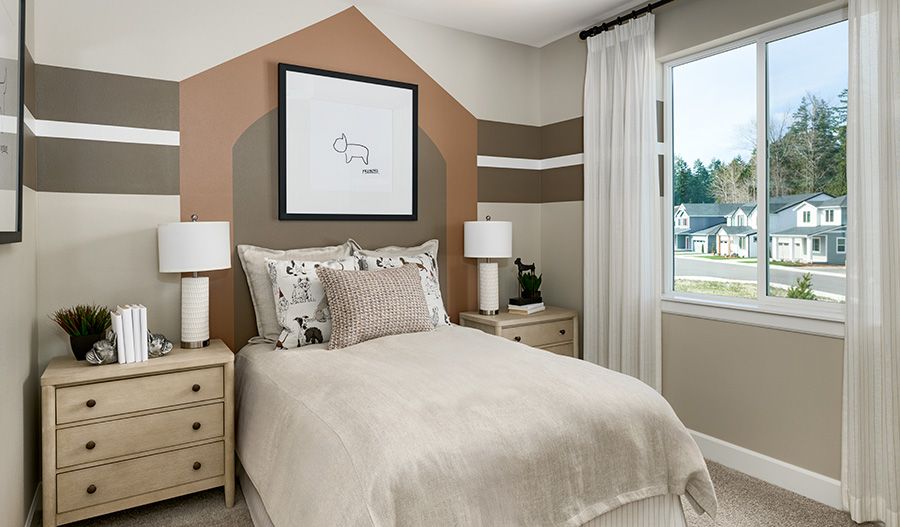 Hemingway-W250-Uplands Bedroom:Bedroom