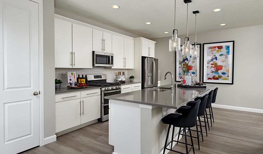 Noble-R949-SeasonsAtCrestviewHills Kitchen:Kitchen