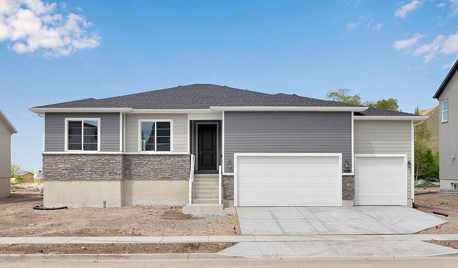 Bryce-Lot40-Pastures-at-Saddleback Exterior:Exterior