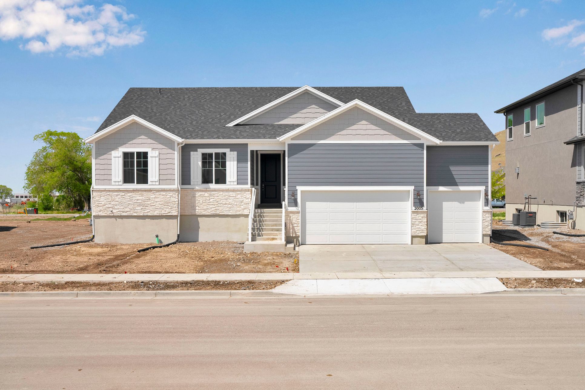 Bryce-Lot42-PasturesatSaddleback Exterior:Exterior