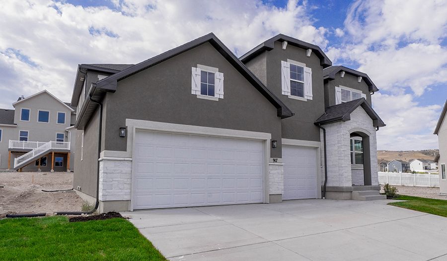 Dillon-223-CantonRidge Exterior:Exterior