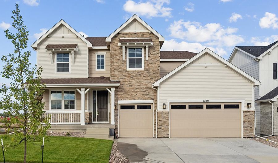 DillonII-4-KitchelLake Exterior:Exterior