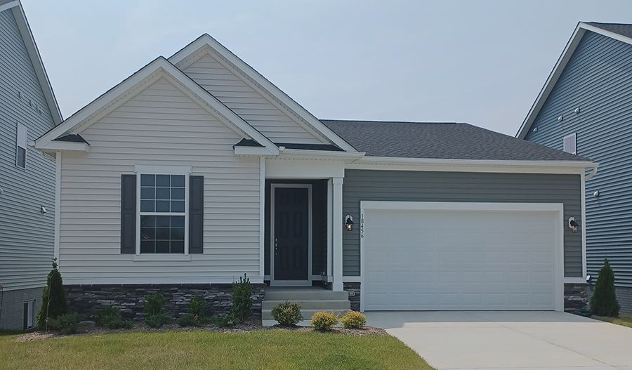 Alexandrite-506-Pendelton Exterior:Exterior