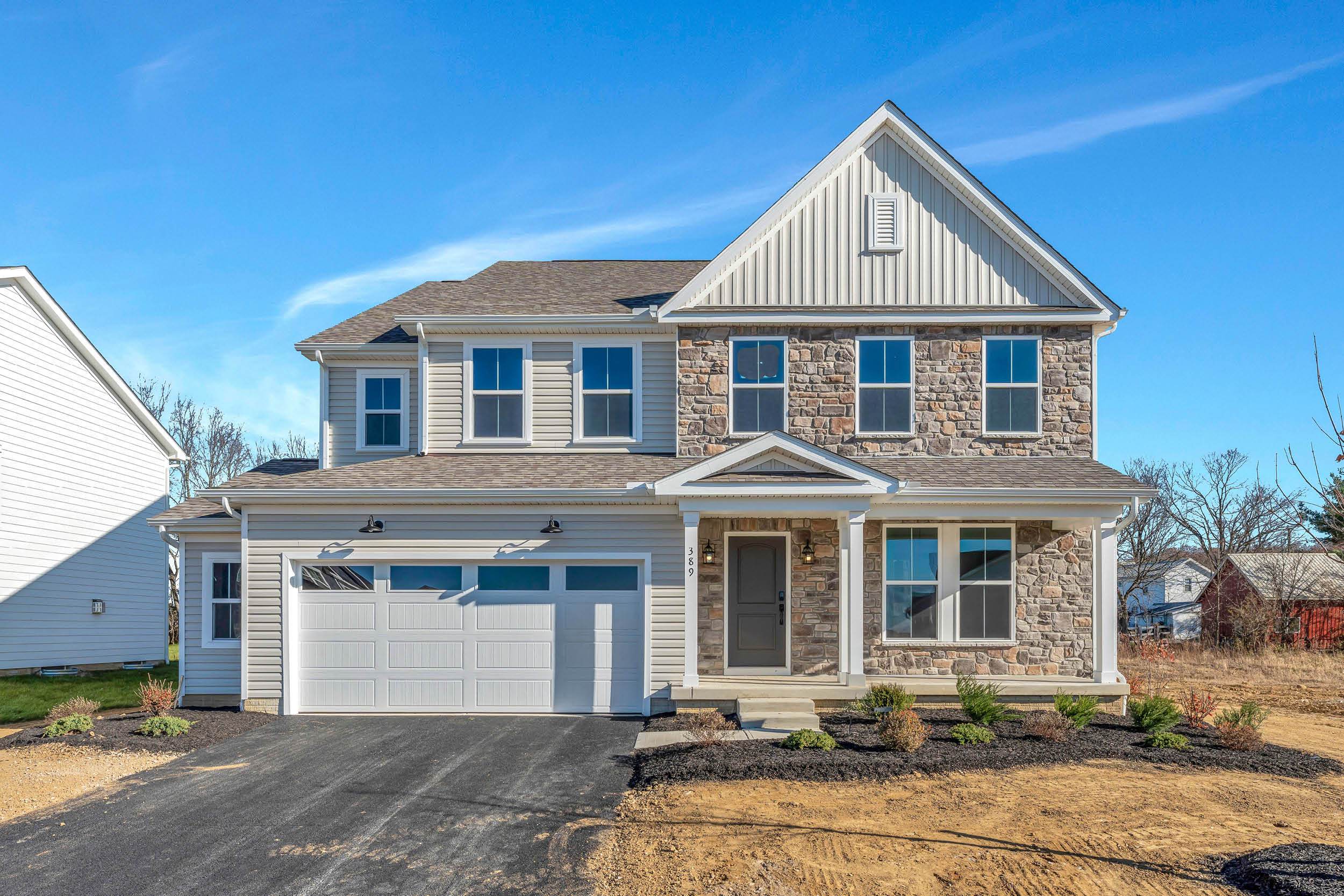 389 Stansted Drive:389 Stansted Drive