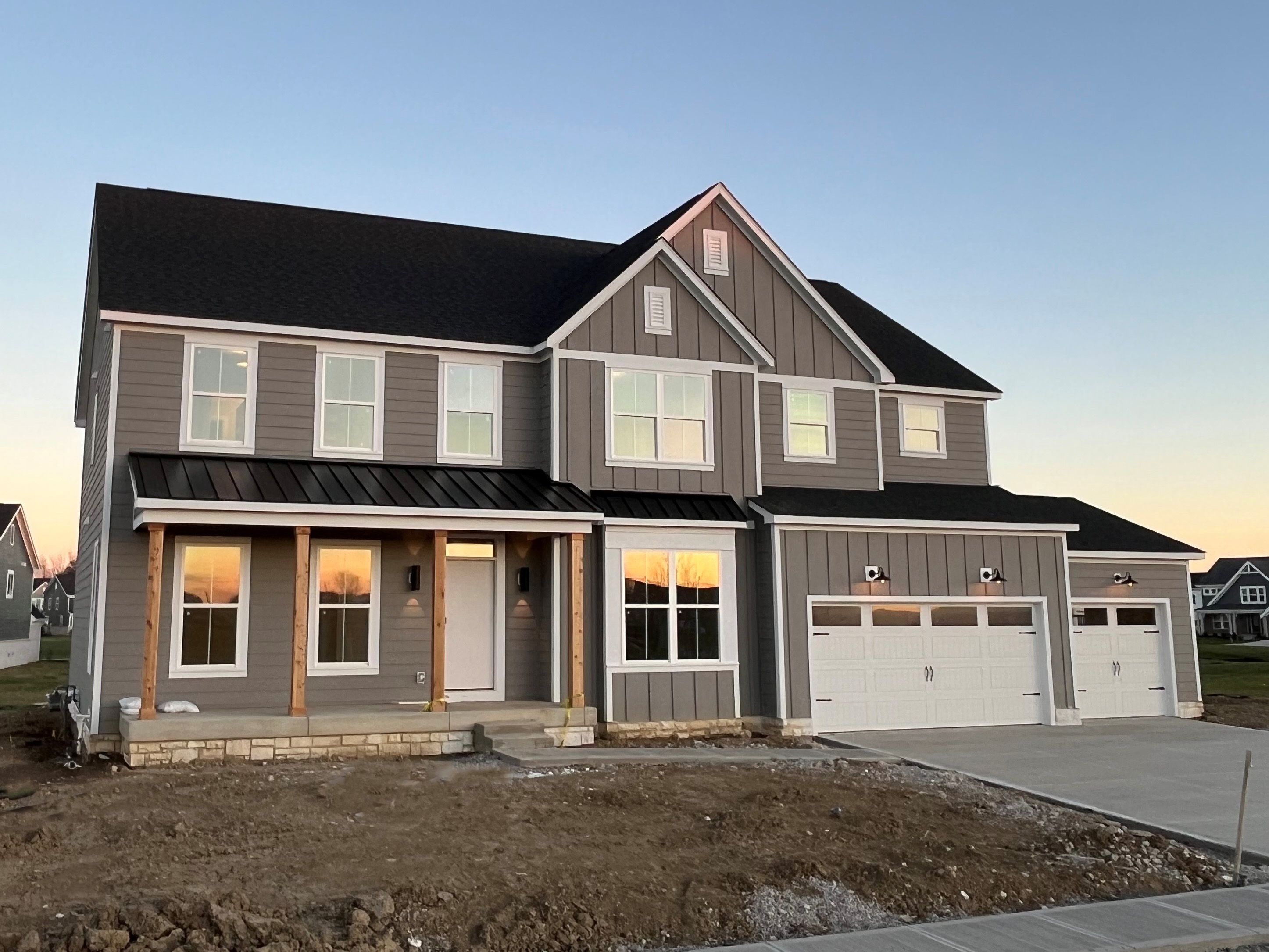 8323 Woodstar Drive:8323 Woodstar Drive