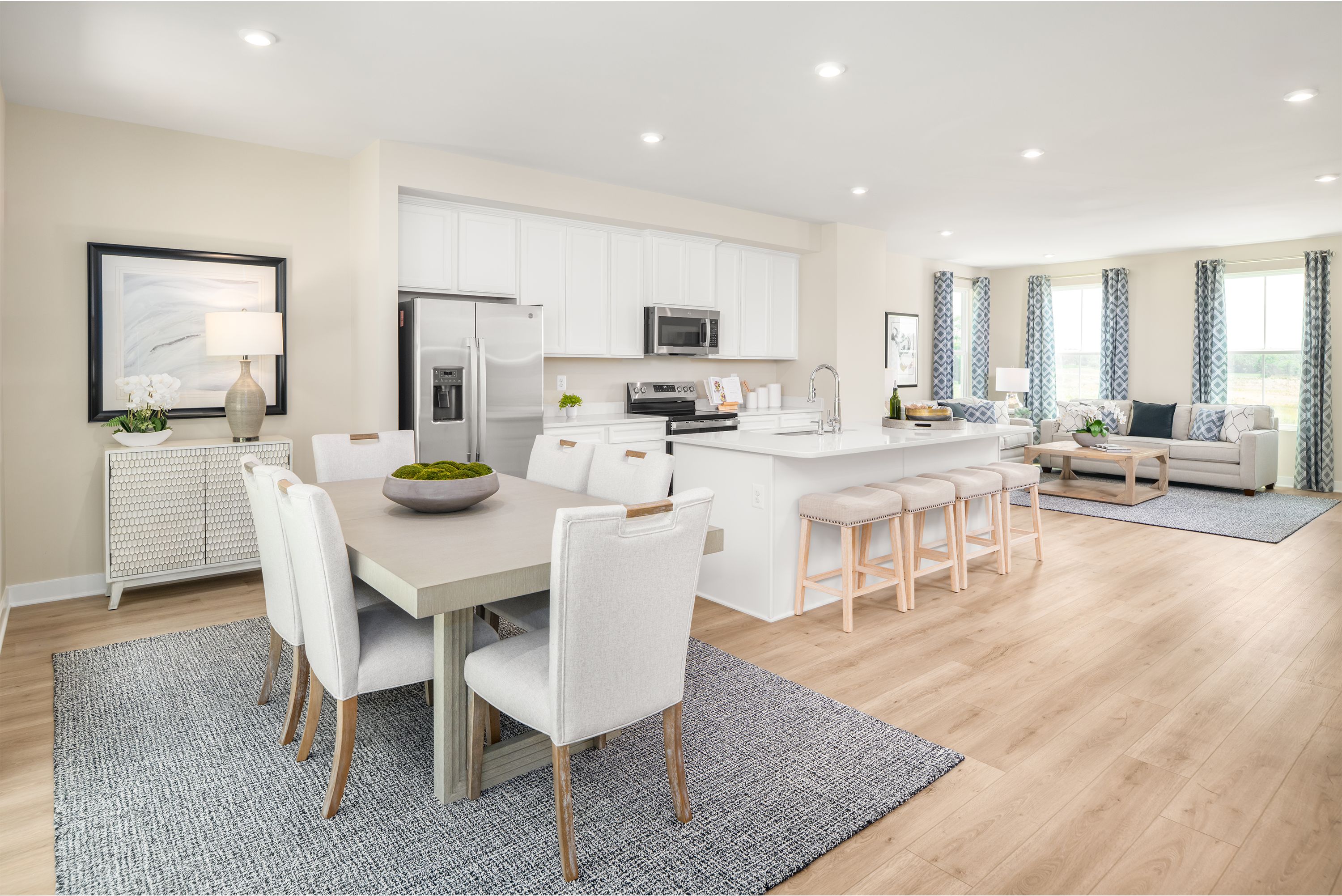 THE ONLY NEW TOWNHOMES LESS THAN 2 MILES TO CHRISTIANA MALL AND FASHION CENTER