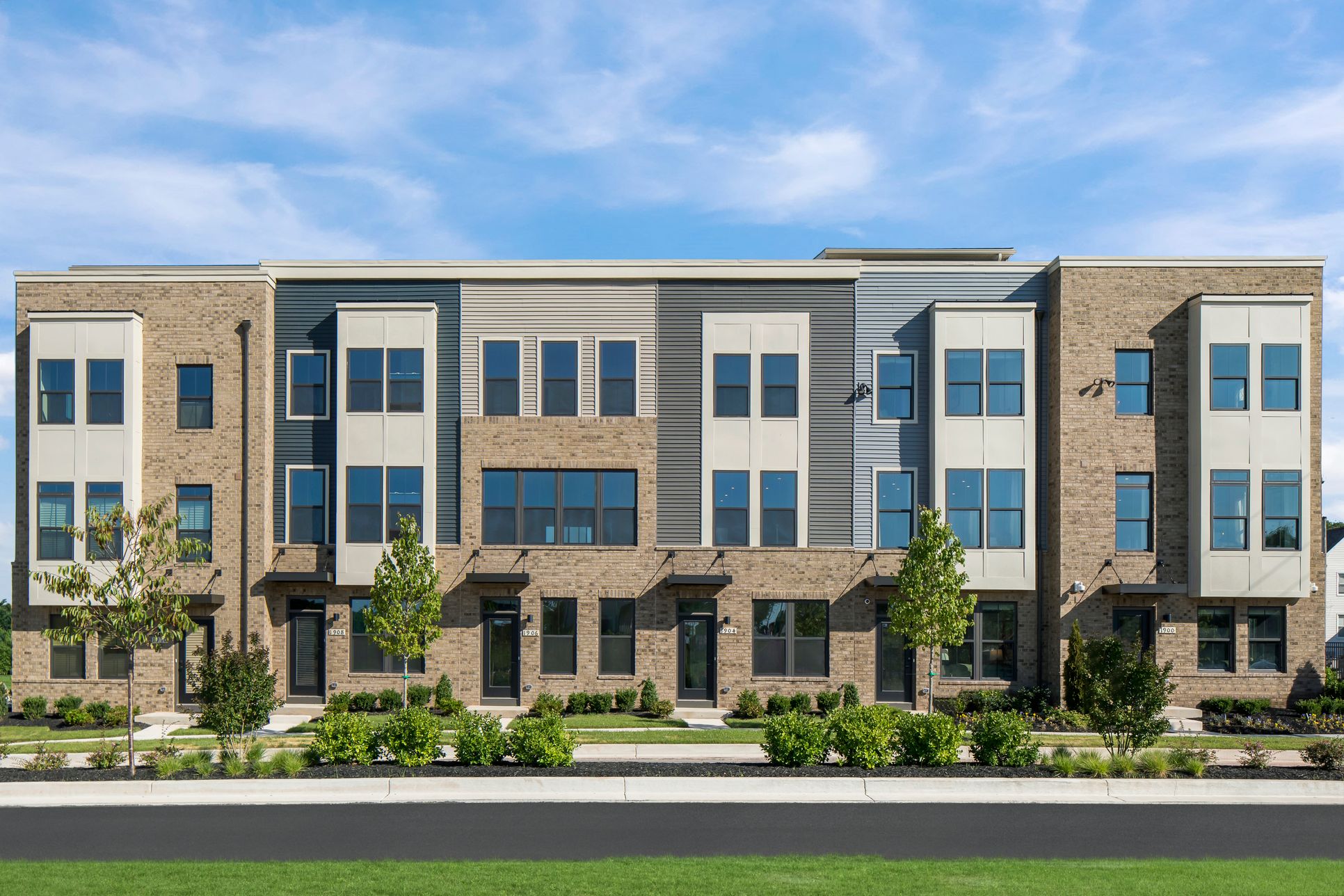 Clarendon 4 Story