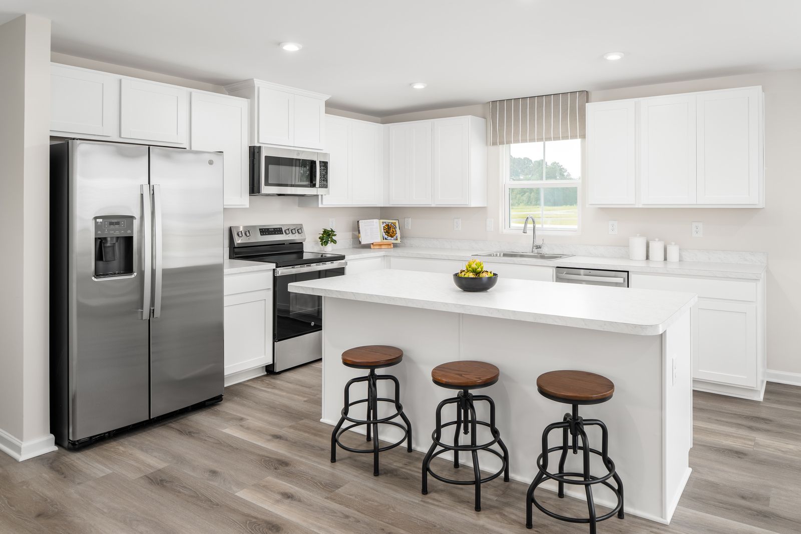 Save thousands on out of pocket expenses with all appliances included, even the washer and dryer