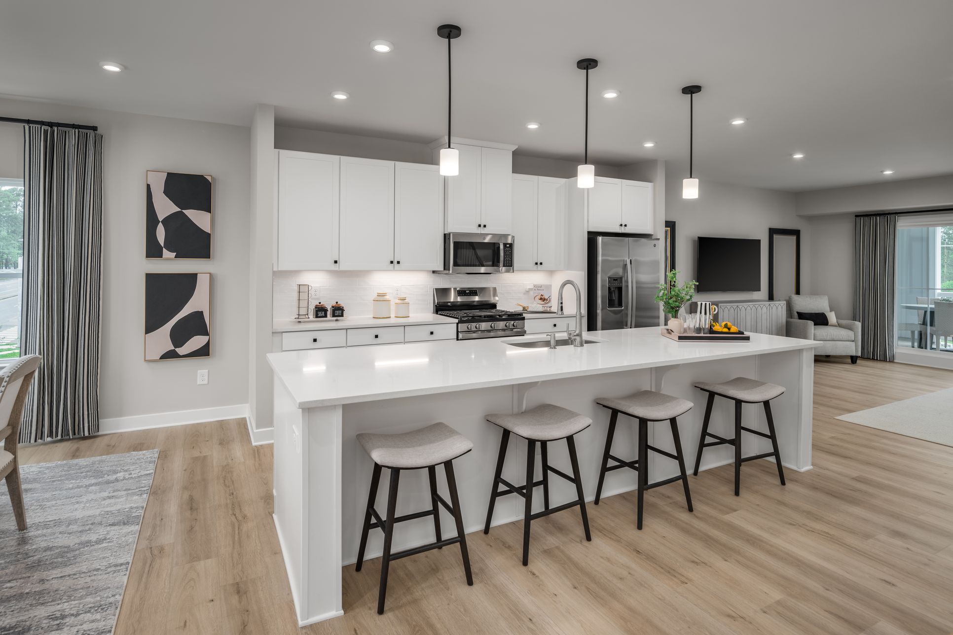 All the upgrades without the upcharge. At Laurel Oaks, everything is included!