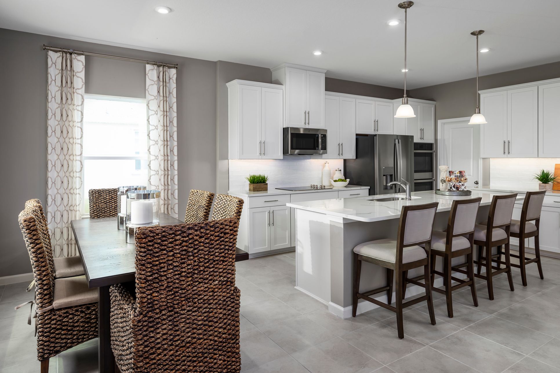 Included features: 42” cabinets, granite kitchen countertops & stainless steel appliances.:You'll love our easy purchase process & transparent pricing, with the right features already included, like 42” cabinets, granite kitchen countertops & stainless steel appliances. Schedule a visit.