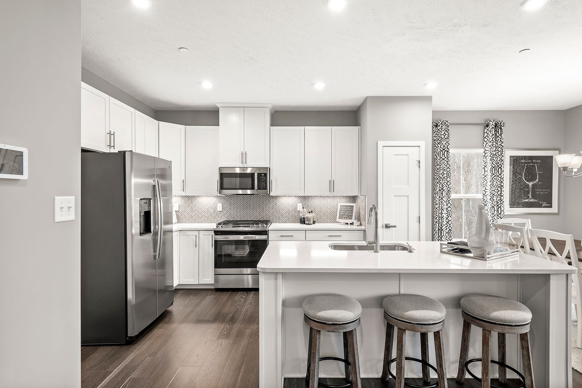 Lowest-priced new homes in Medina! In just a week, 6 people have already chosen to call this home!