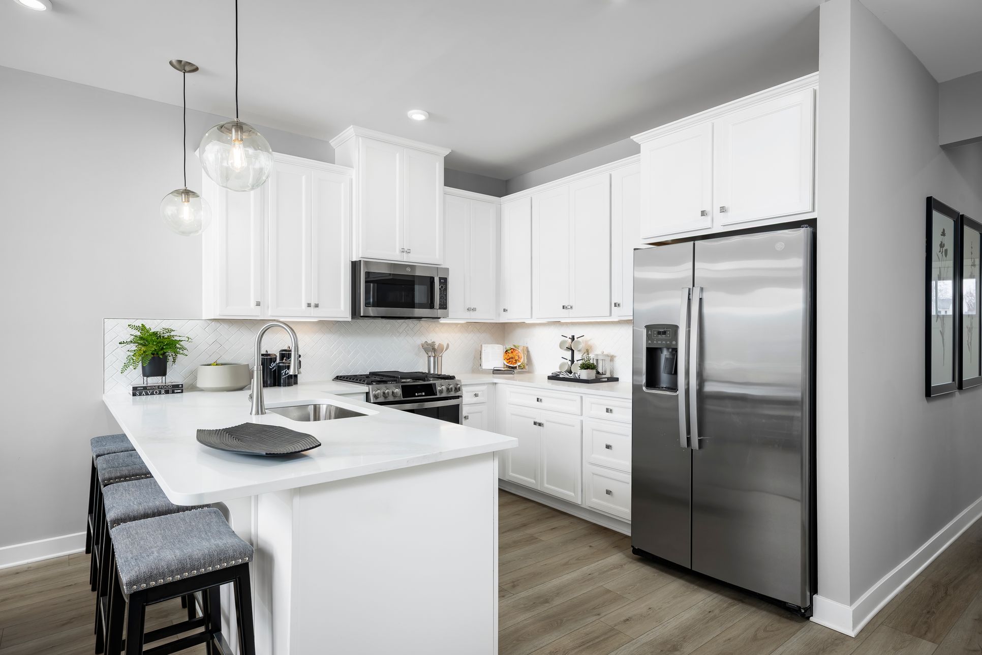 Cook, connect, unwind—make weeknights feel lighter.