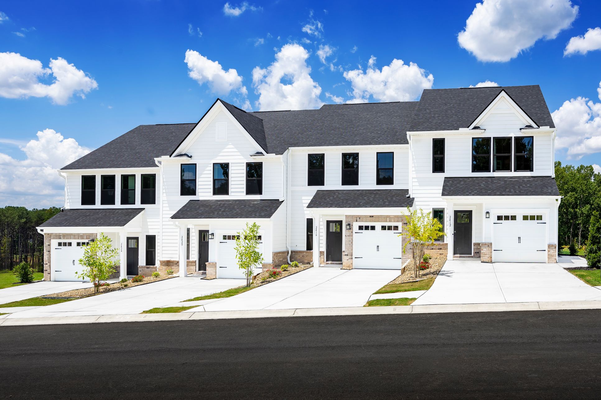 Schedule your visit to Laurel Fields and discover pricing, incentives, and more.