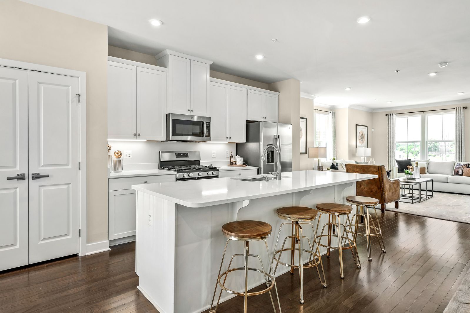 Waterfront Strauss 4 Story