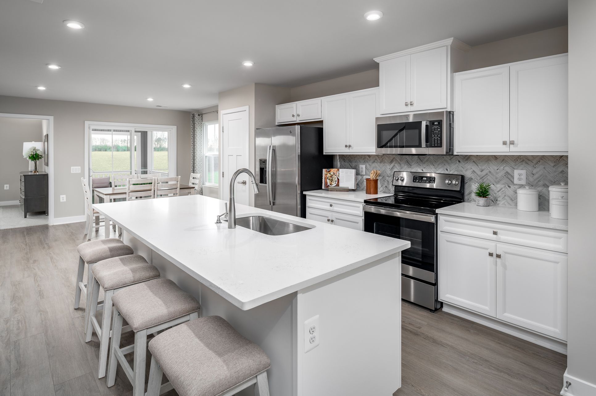 Low-maintenance living with amenities, just 20 minutes from Savannah and Bluffton