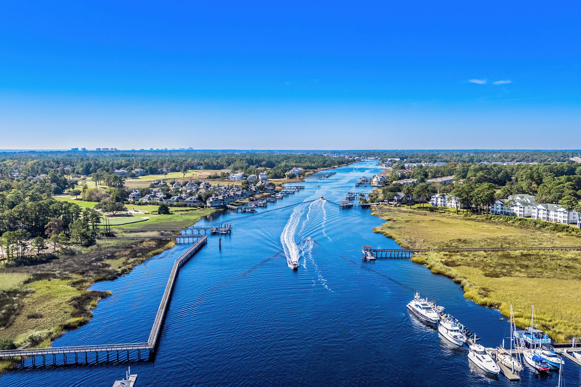 A QUAINT BOUTIQUE-STYLE COMMUNITY LOCATED ON THE INTRACOASTAL WATERWAY