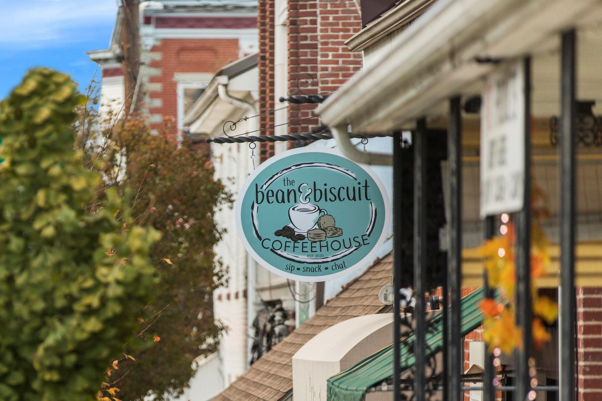 Explore Downtown Greencastle's coffee shops, country stores, spas and more!