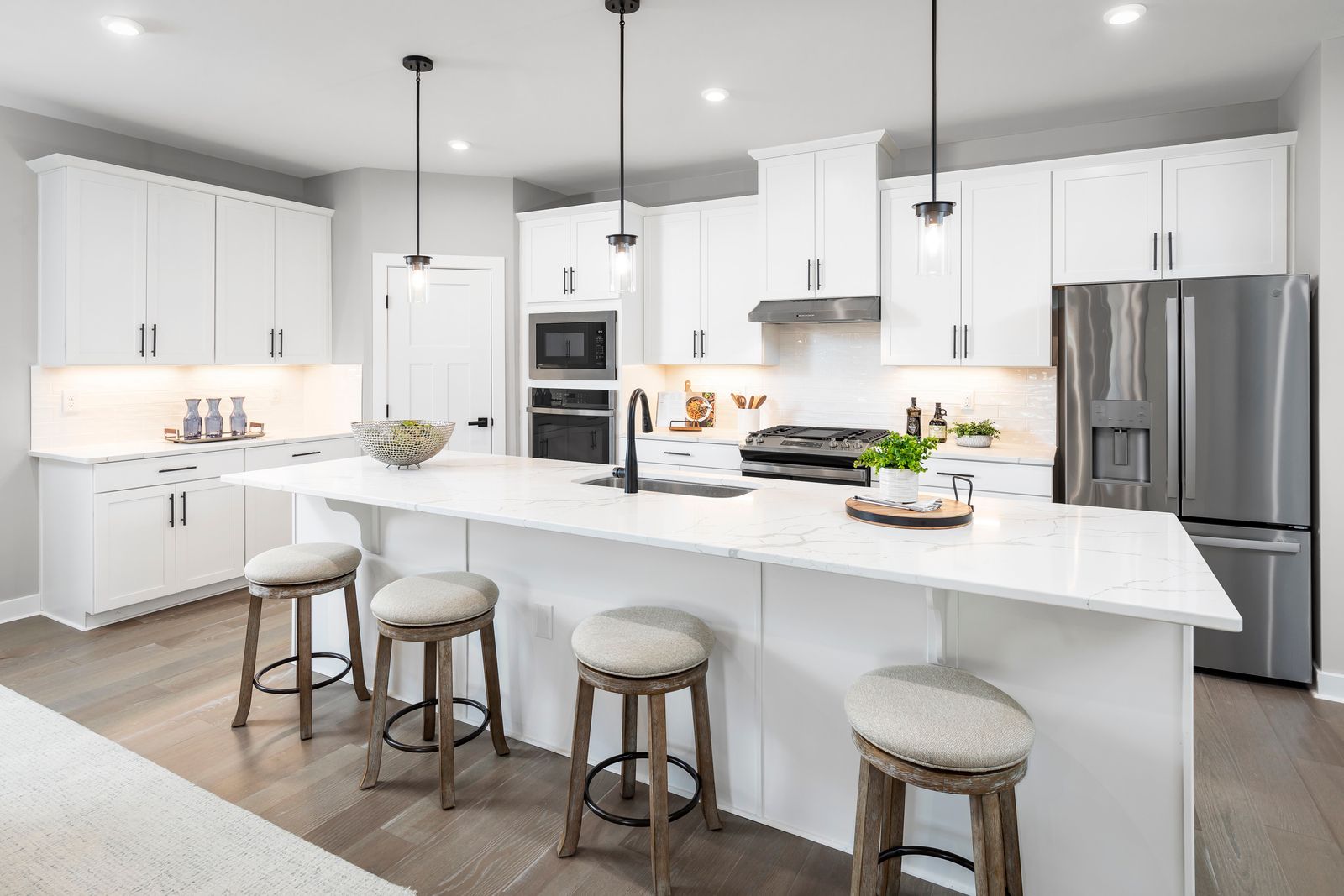 A home that gives you the space to spread out and the comfort to settle in.