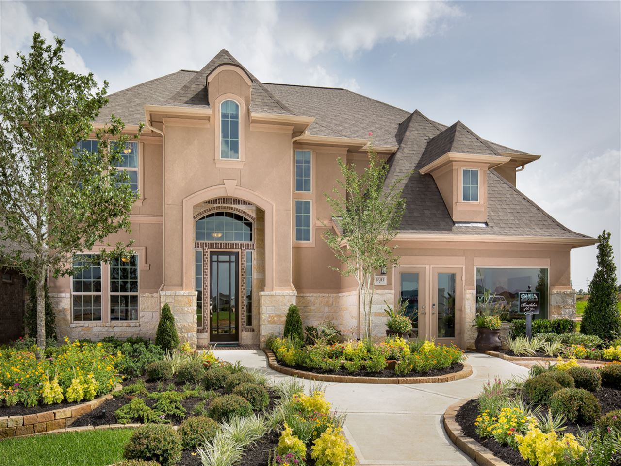 Falls at Dry Creek - Texas Series 60s