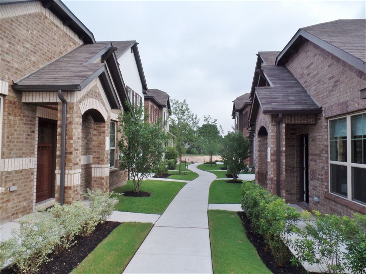 Rockwell Village Condominiums