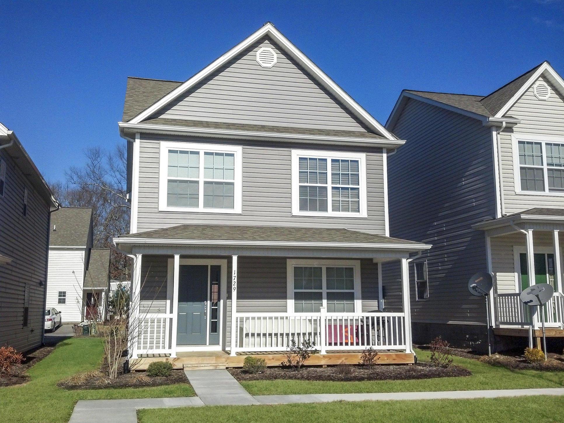 Echols Village,24060