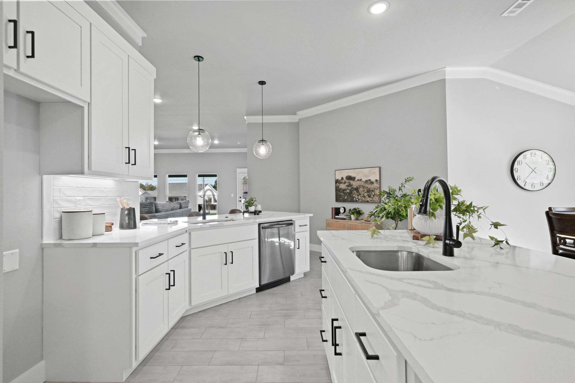 Finley Crossing,65721