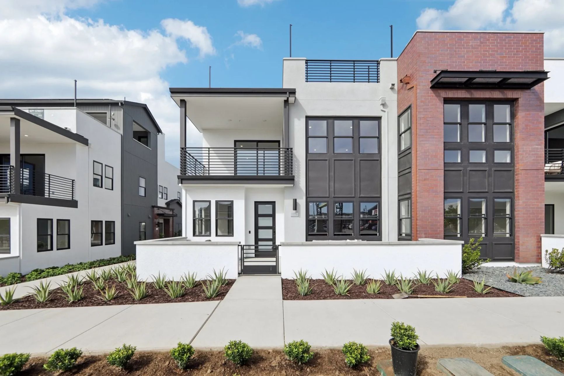 Rooftops Lot 302 Exterior