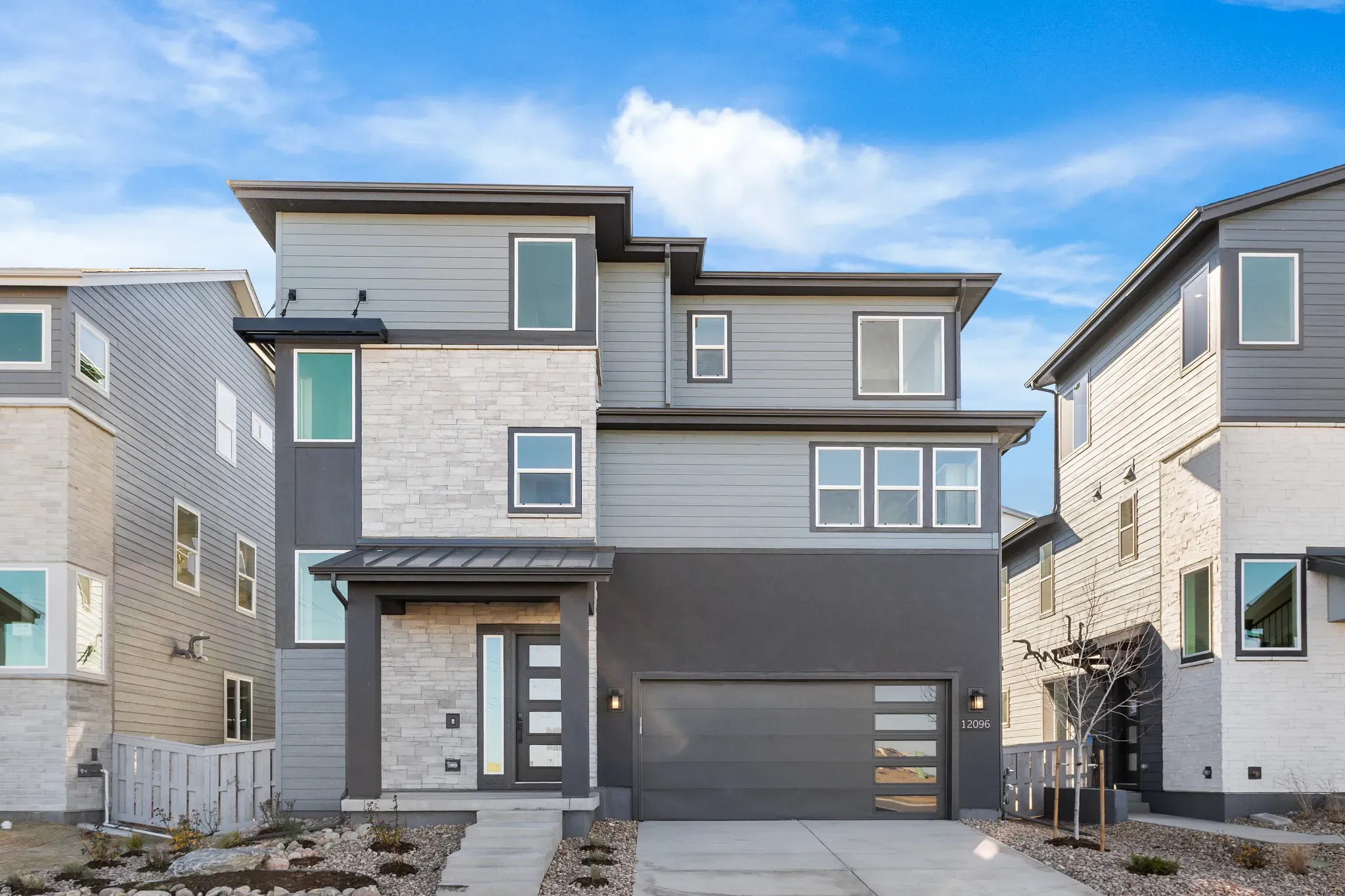 Lyric Tribute Josie QMI 1045 Exterior:Homesite 45 Exterior