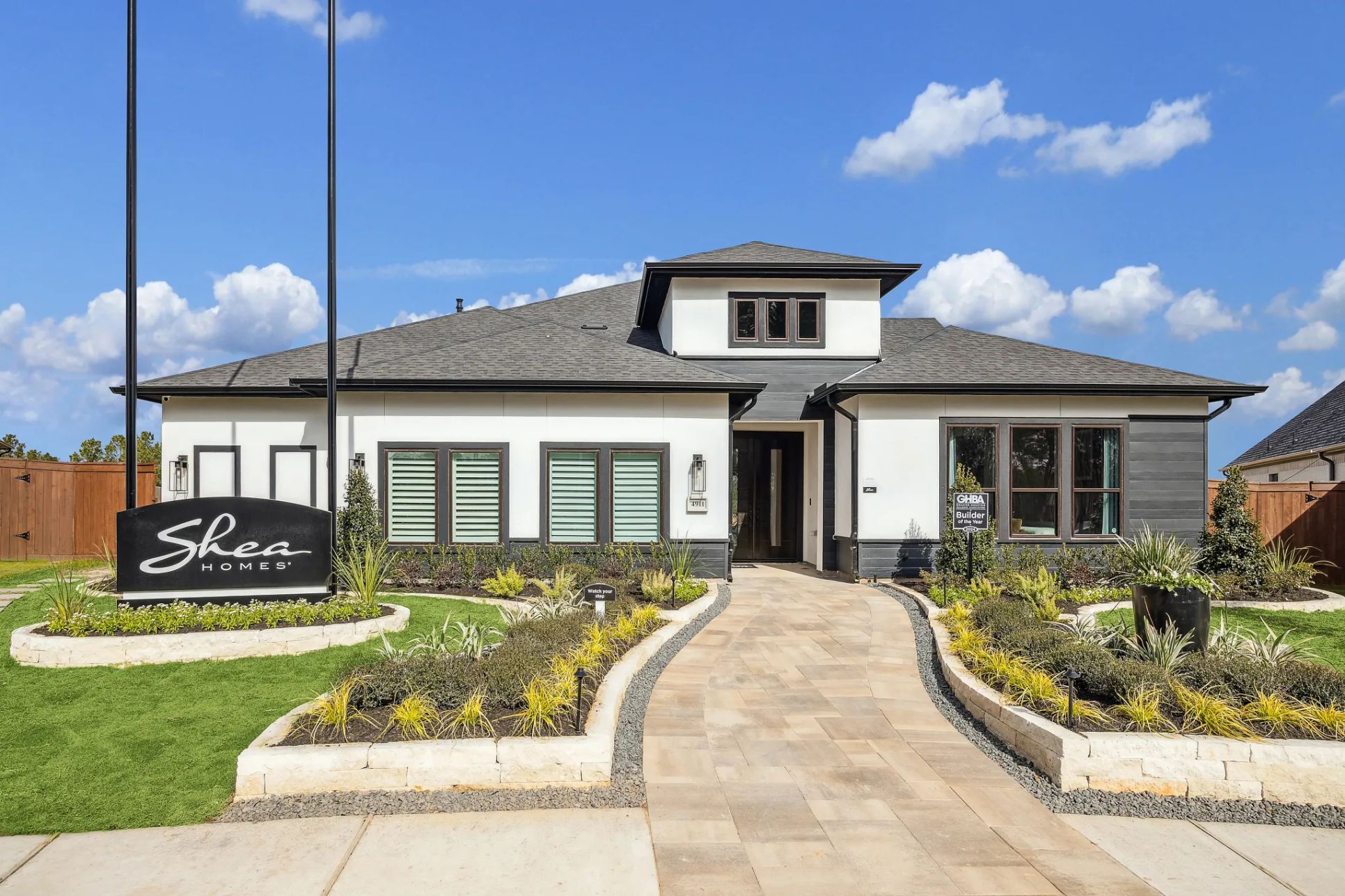 Front yard exterior:Plan 6029 Model Exterior