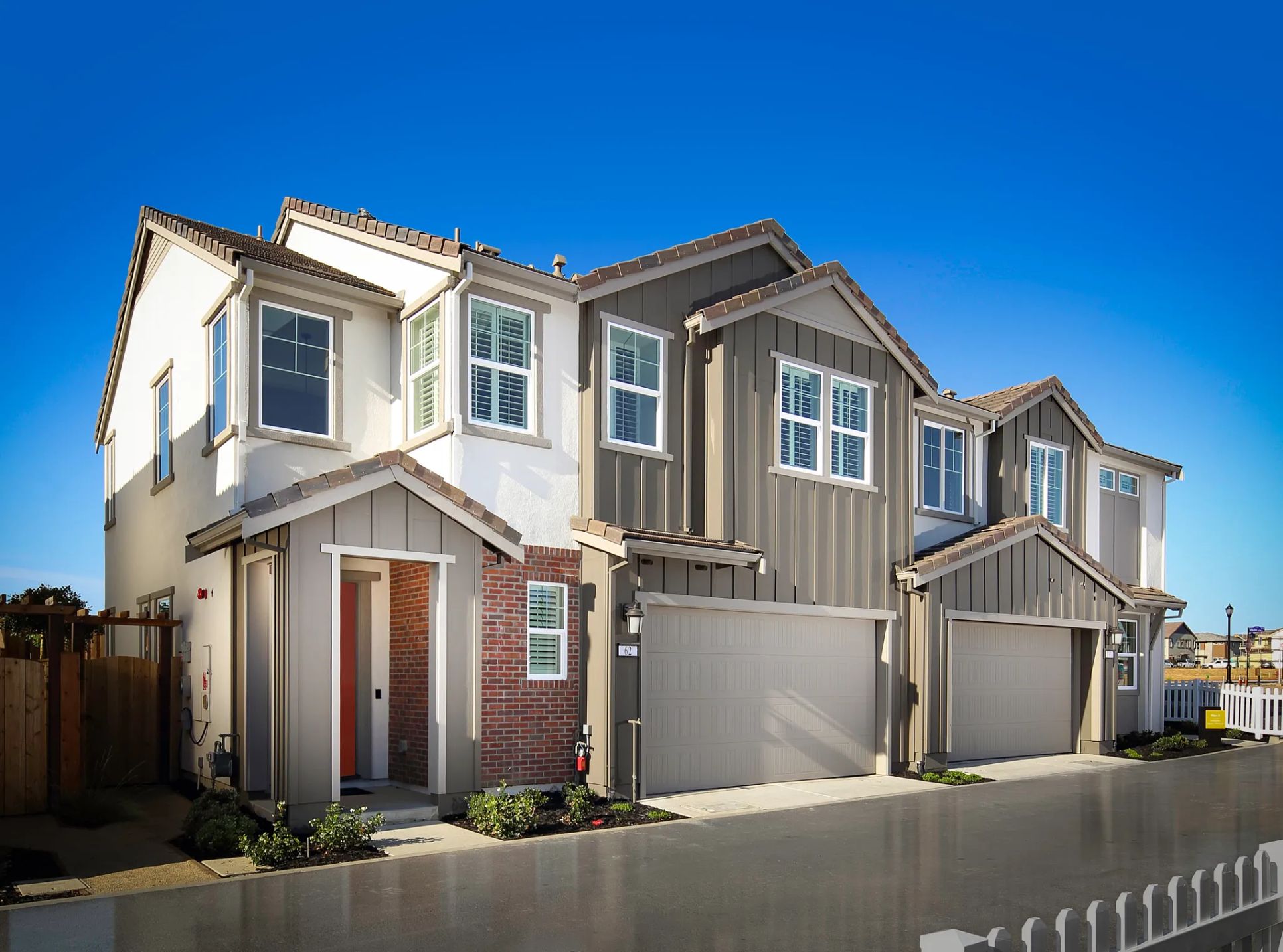 Langston Lot 9 (Left) Exterior