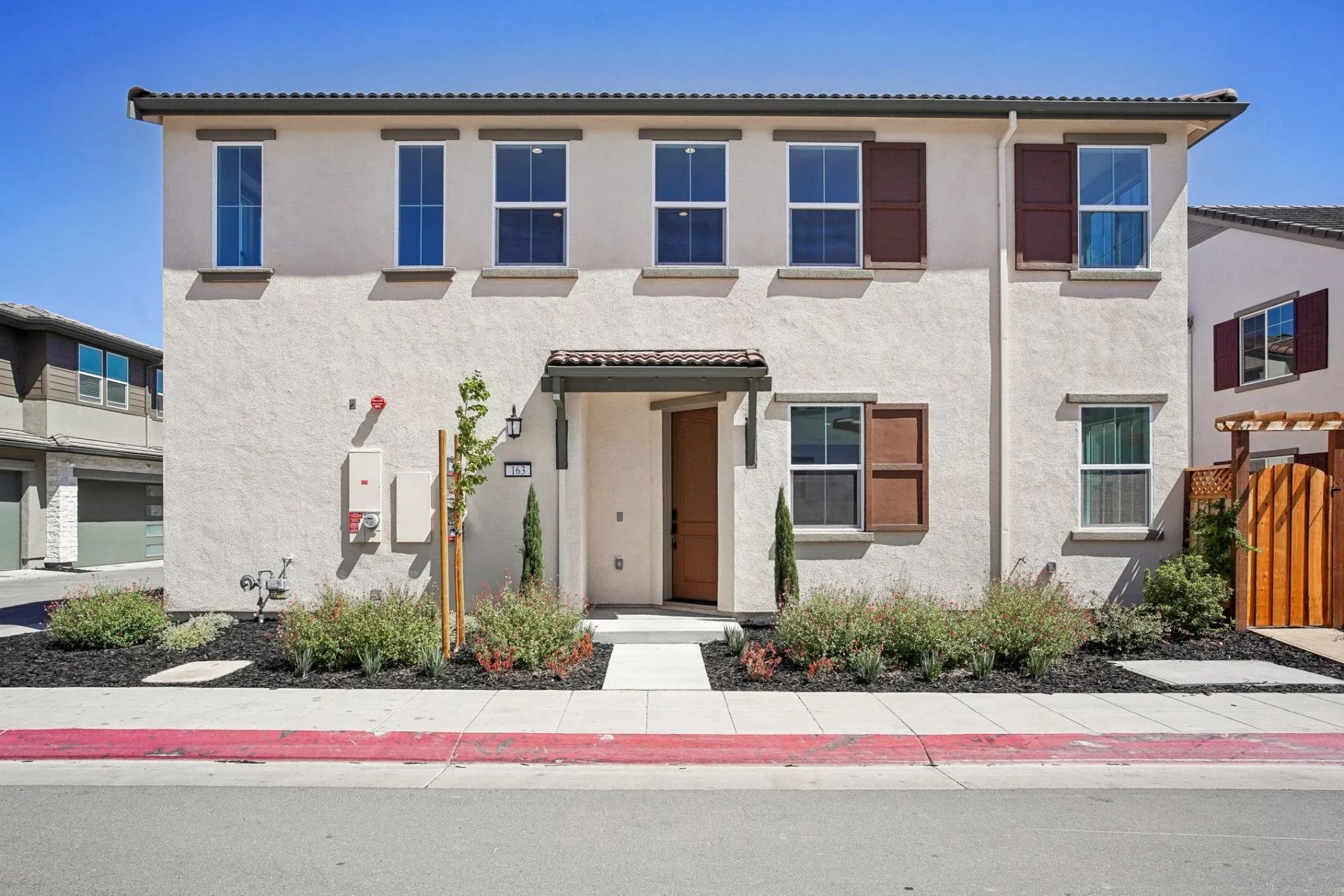 Langston Lot 144 Exterior