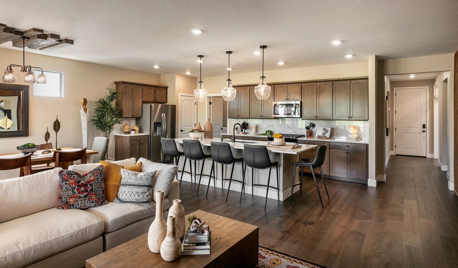 Trilogy Valor Affirm Model Home Kitchen:Model Home Kitchen