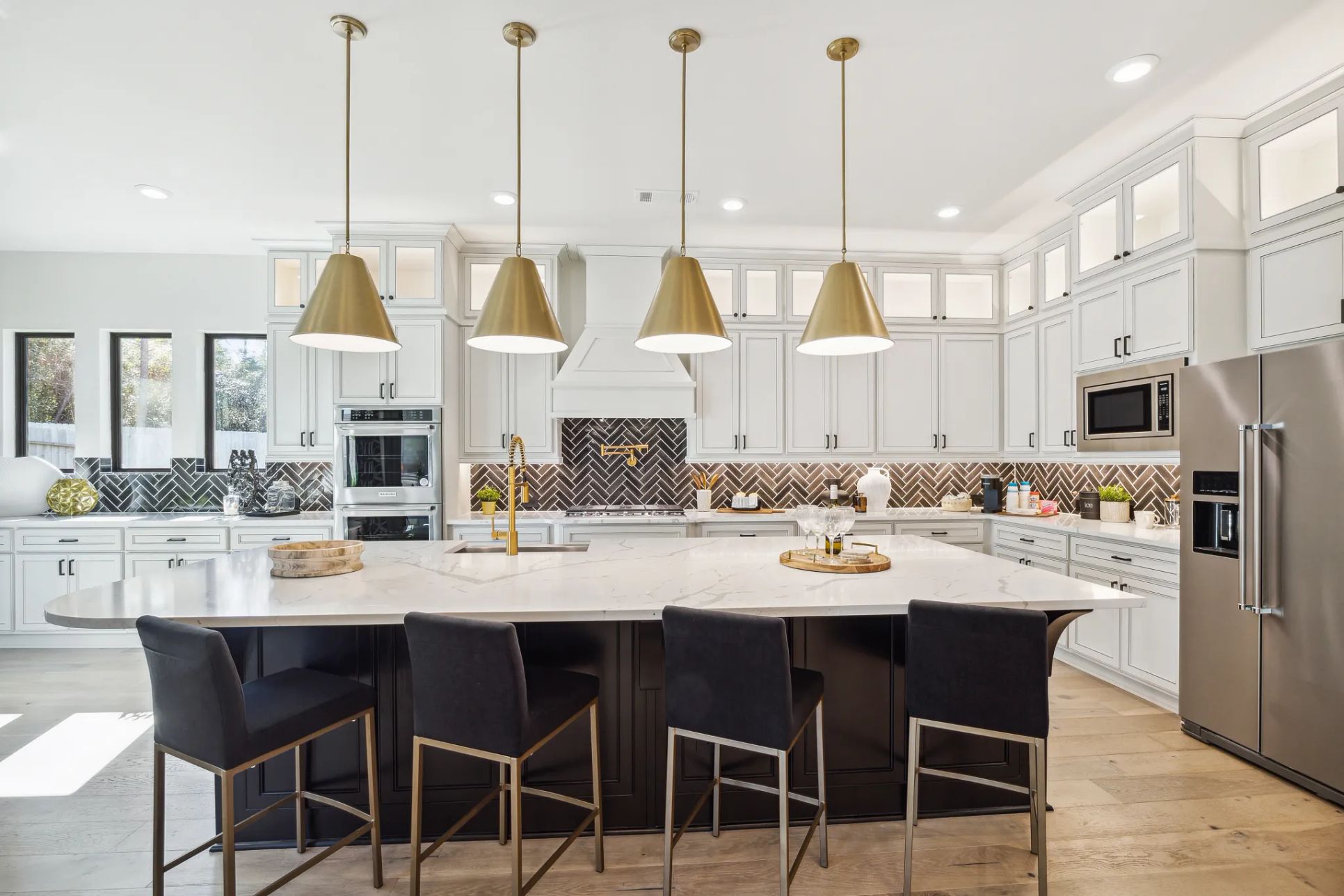 Kitchen:Plan 6020 model at Evergreen - kitchen