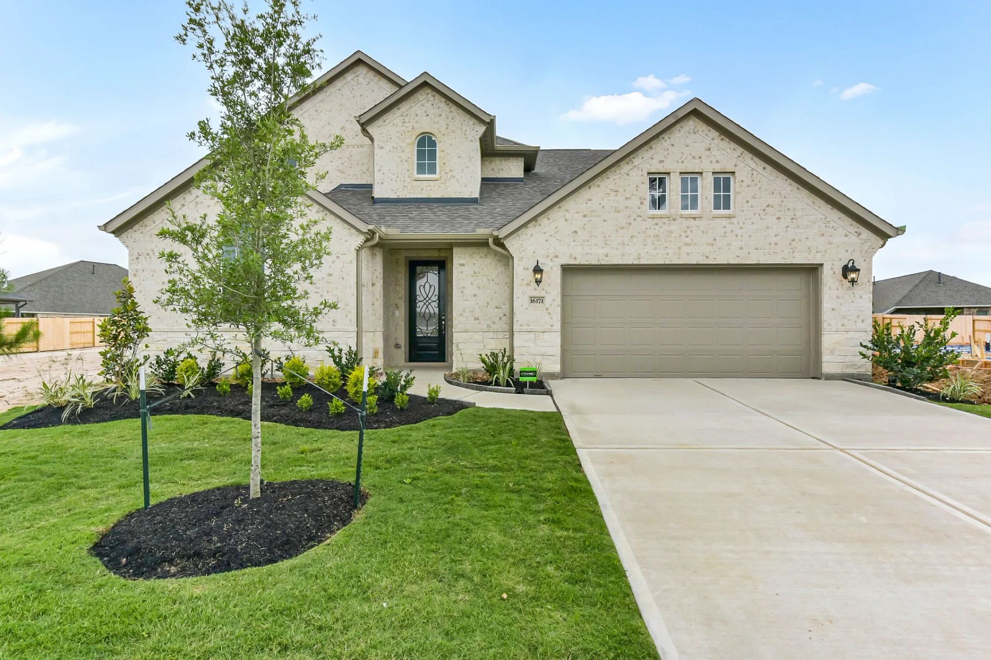 Homesite 5207 exterior