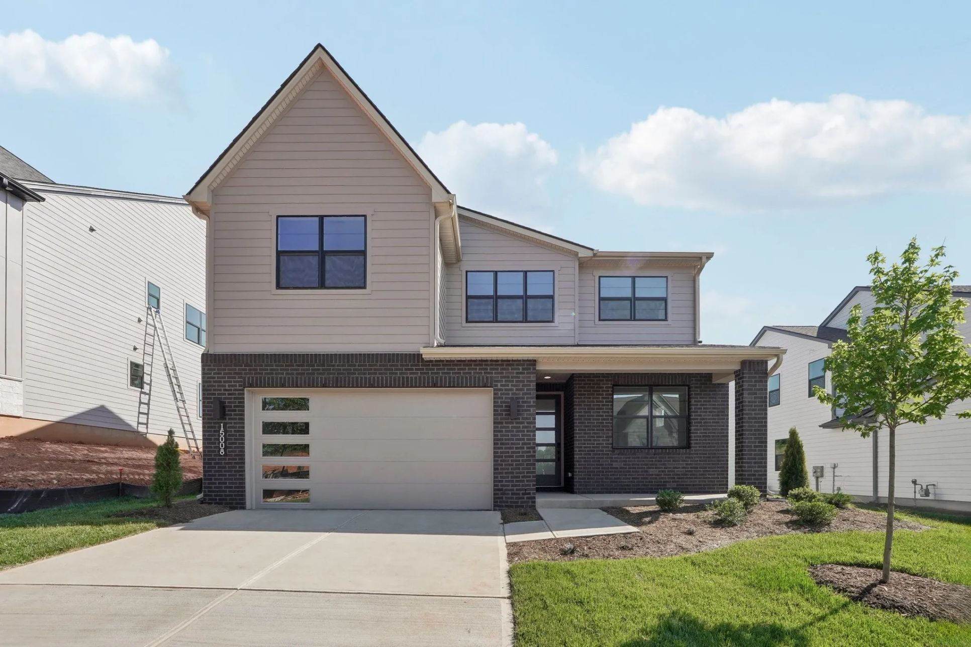 15008 Brownleigh, Amara Chase