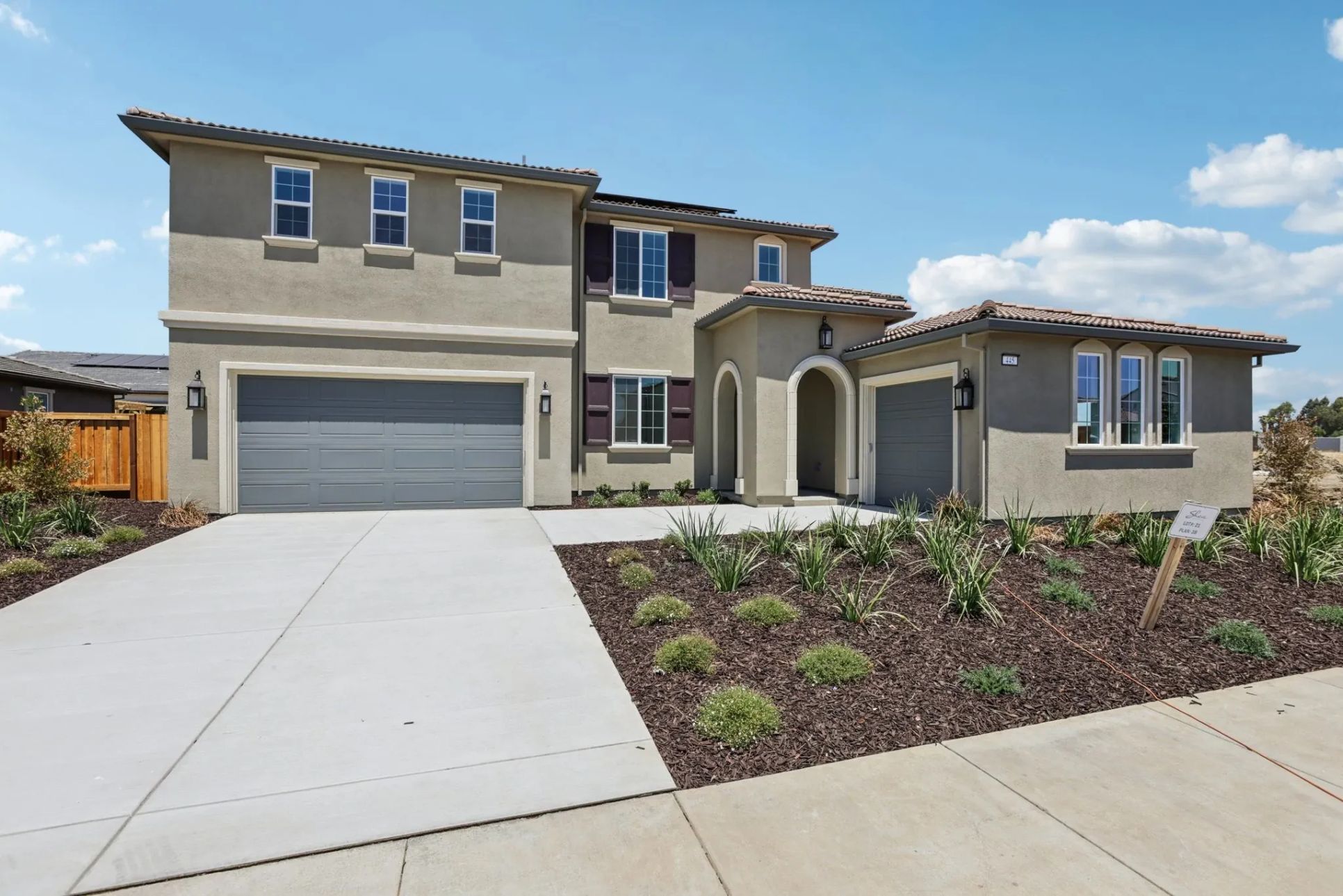 Orchard Grove Lot 21 Exterior:Homesite 21 Front Exterior