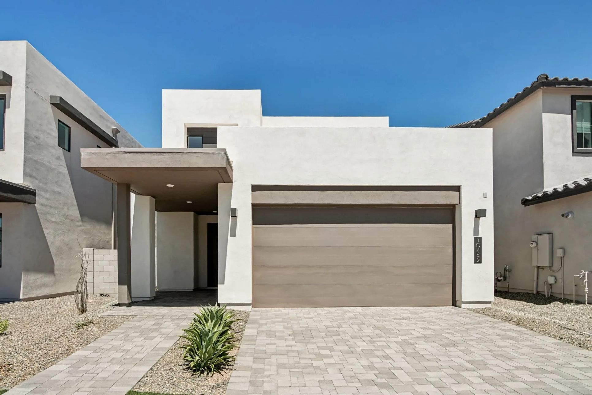 Lot 335 Exterior